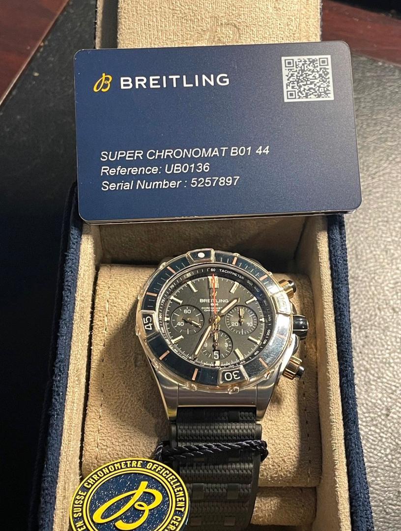 Breitling Chronomat B01 44 Réf. UB0136251B1S1 Acier et or 18 carats