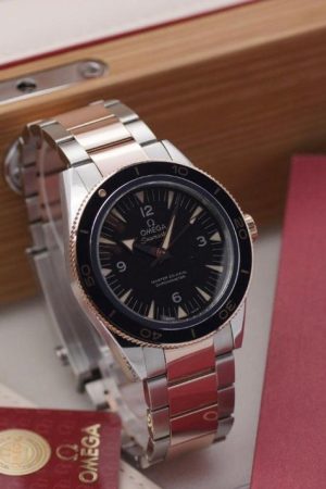 OMEGA Seamaster 300 S&G 23320412101001 Ensemble complet 12-2017