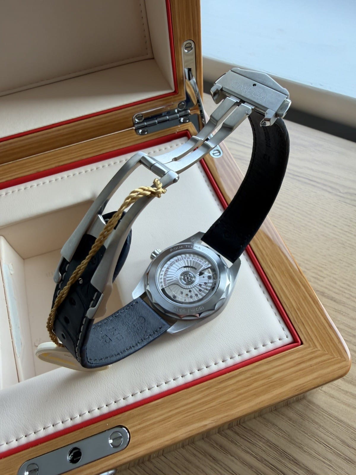 OMEGA Seamaster Aqua Terra 150M Bleu 2021 38mm 220.13.38.20.03.001 – Image 11