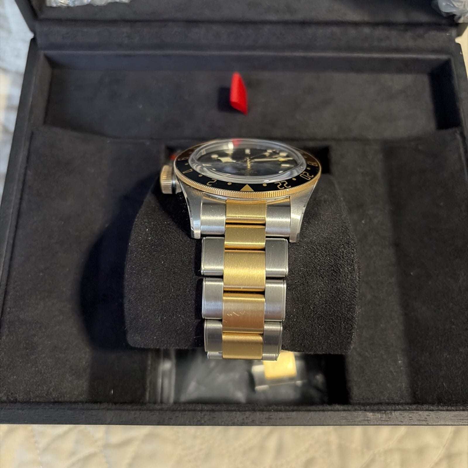 Montre automatique TUDOR Black Bay GMT S&G 2022 41 mm « Root Beer » 79833MN – Image 5