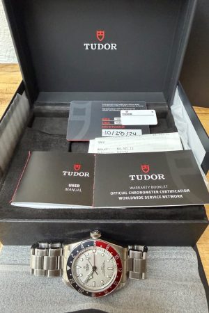 Tudor Black Bay GMT Cadran Blanc Pepsi 41 mm - M79830RB - Opaline