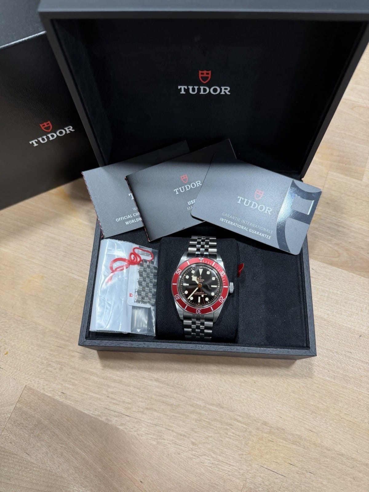 2023 Tudor Black Bay 41 Bourgogne - M7941A1A0RU-0003 - B&P - METAS – Image 17