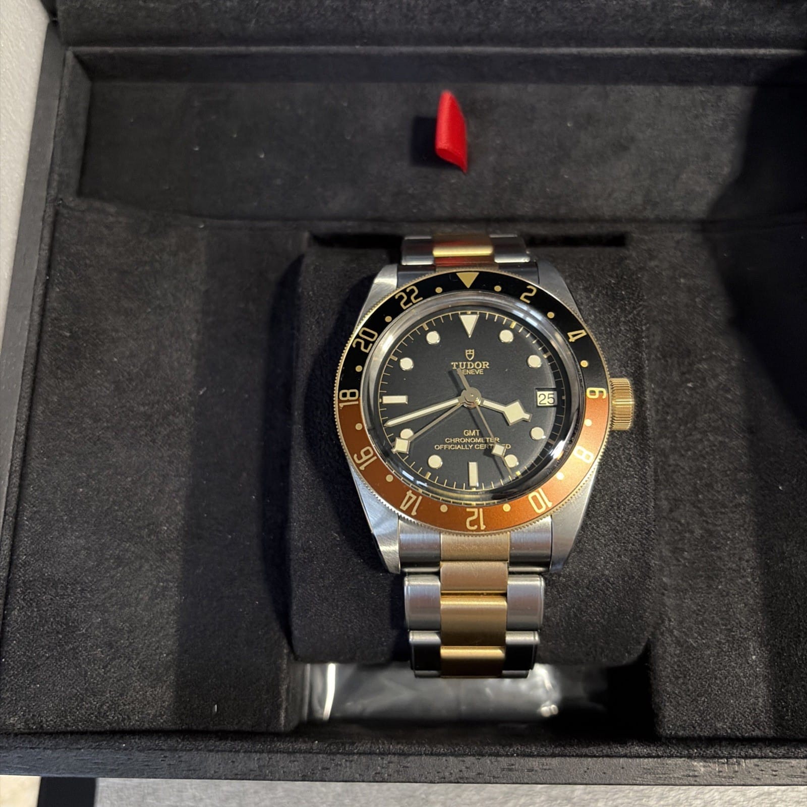Montre automatique TUDOR Black Bay GMT S&G 2022 41 mm « Root Beer » 79833MN – Image 3