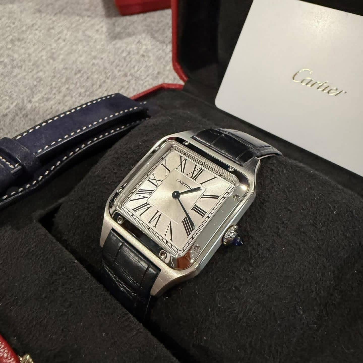 Montre Cartier Santos Dumont — Quartz — Cadran argenté — Acier — Grand modèle – Image 4