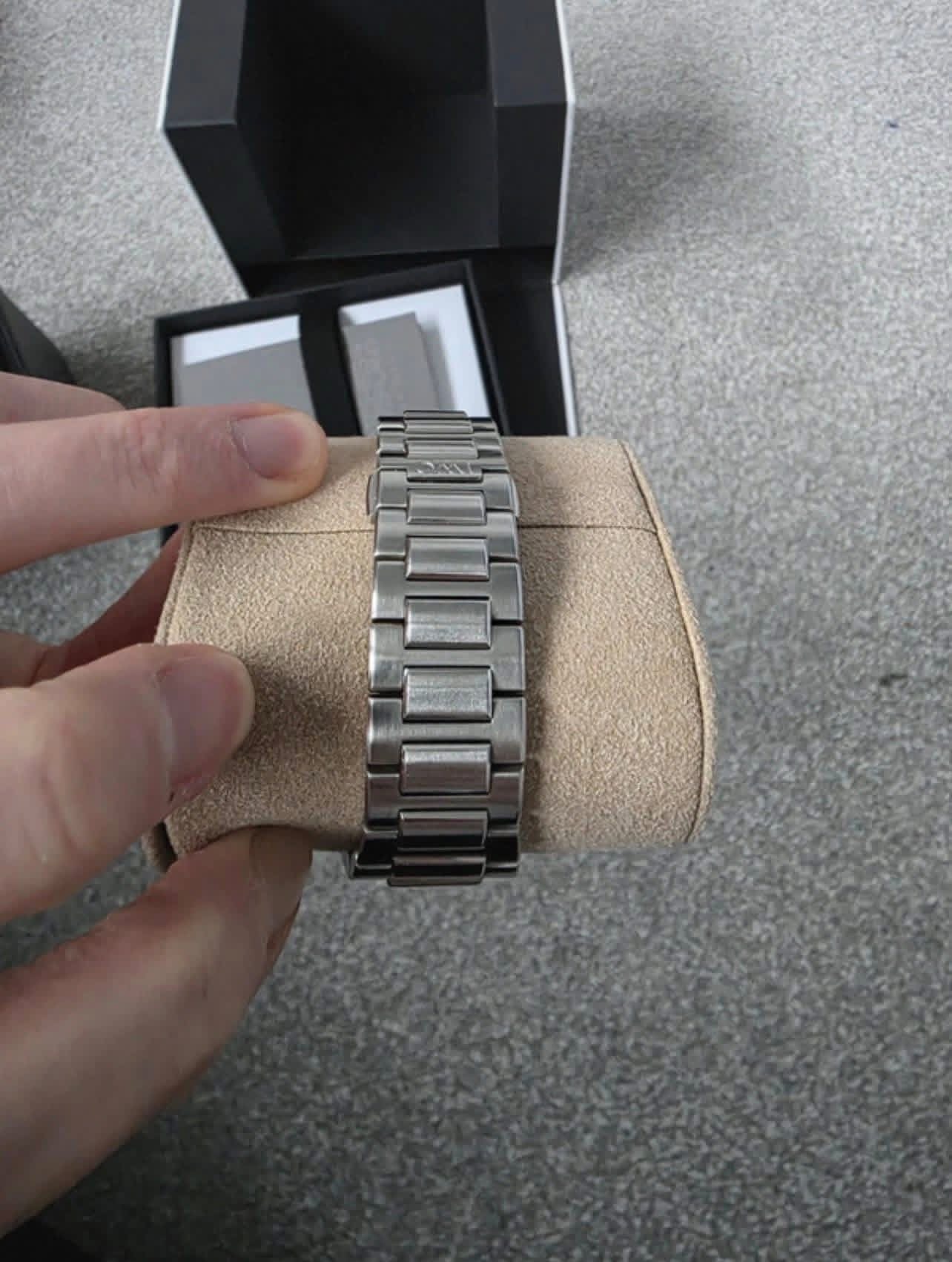 IWC Ingenieur Automatic 2024 Noir 40mm Boîte et papiers IW328901 – Image 5