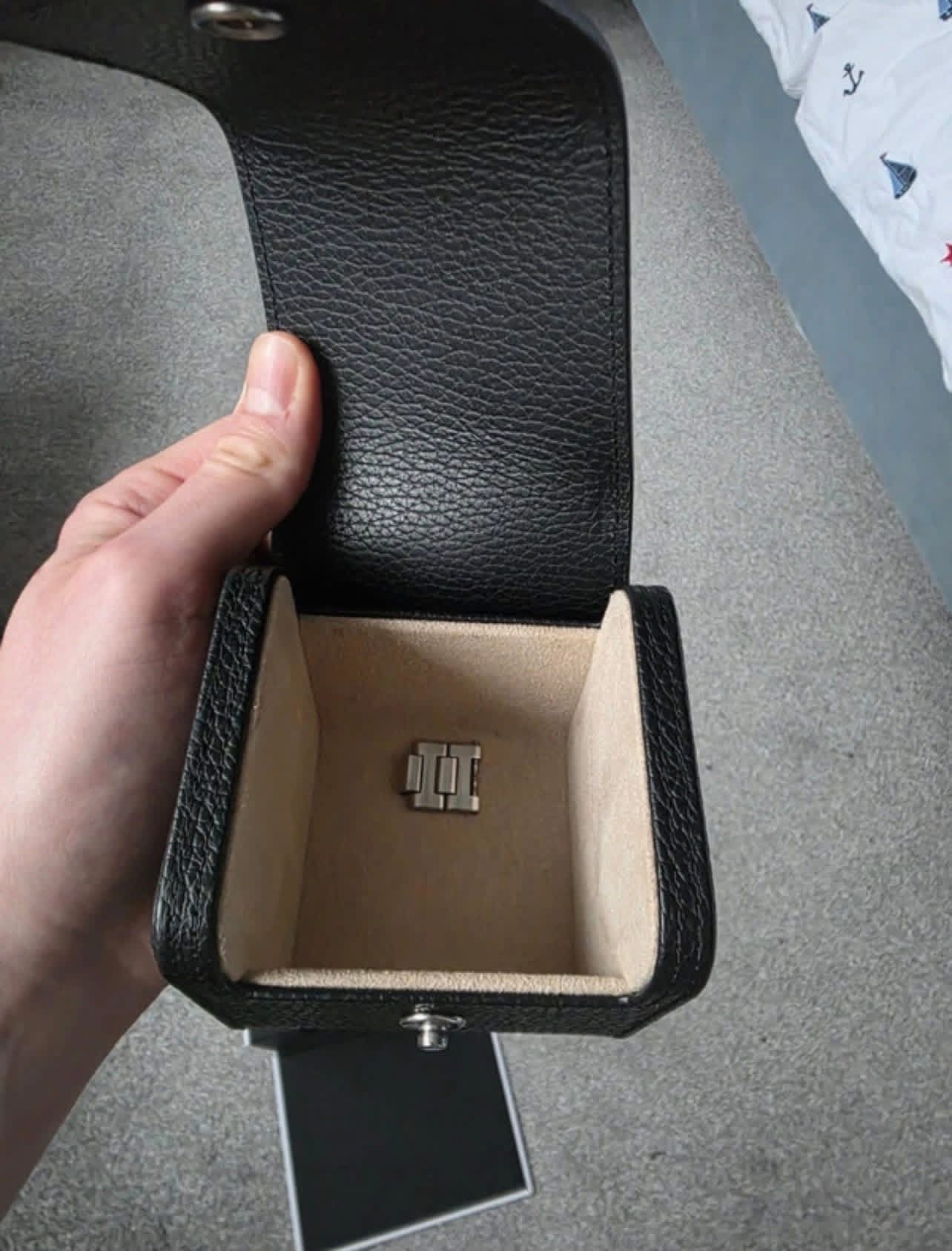 IWC Ingenieur Automatic 2024 Noir 40mm Boîte et papiers IW328901 – Image 10