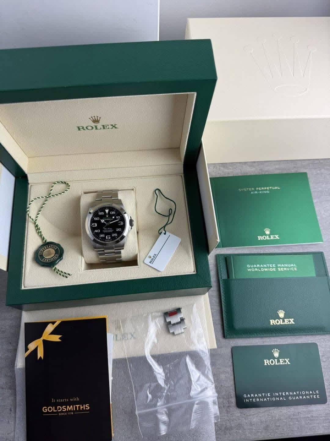 Rolex Air King 126900 Coffret et papiers 2023 Reçus originaux Ensemble complet