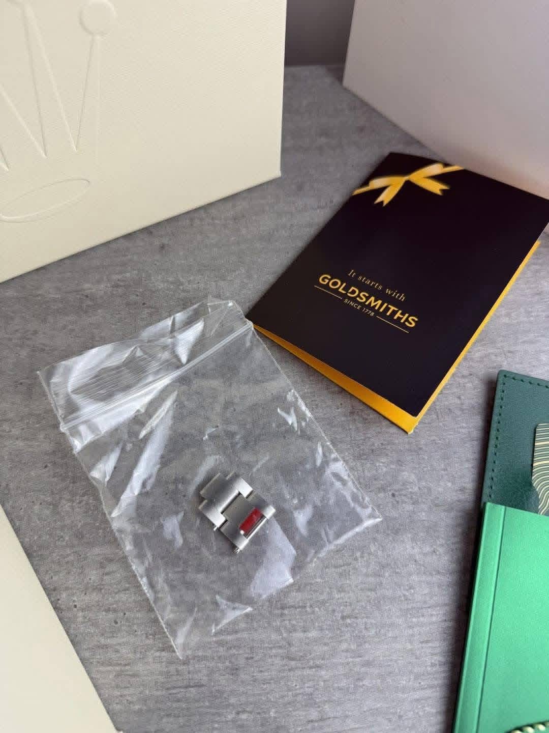 Rolex Air King 126900 Coffret et papiers 2023 Reçus originaux Ensemble complet – Image 21