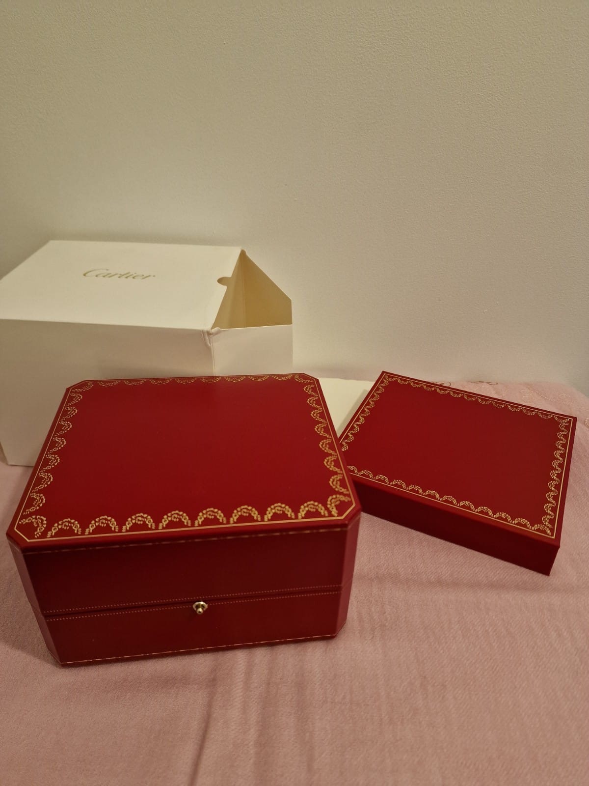 Montre Cartier Tank Divan pour femme, en acier inoxydable, bracelet rouge, 32 mm, réf. 2599 – Image 9