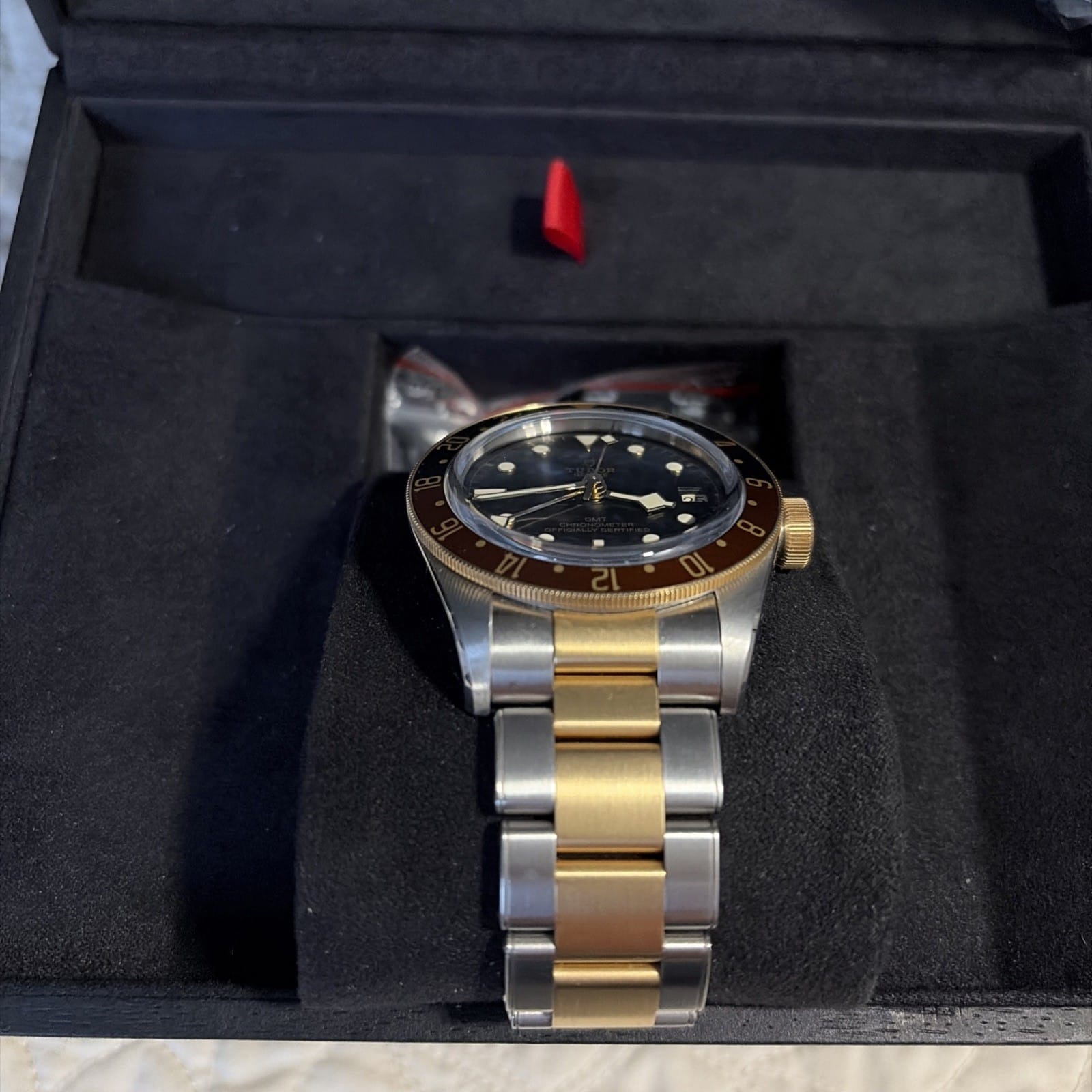 Montre automatique TUDOR Black Bay GMT S&G 2022 41 mm « Root Beer » 79833MN – Image 4