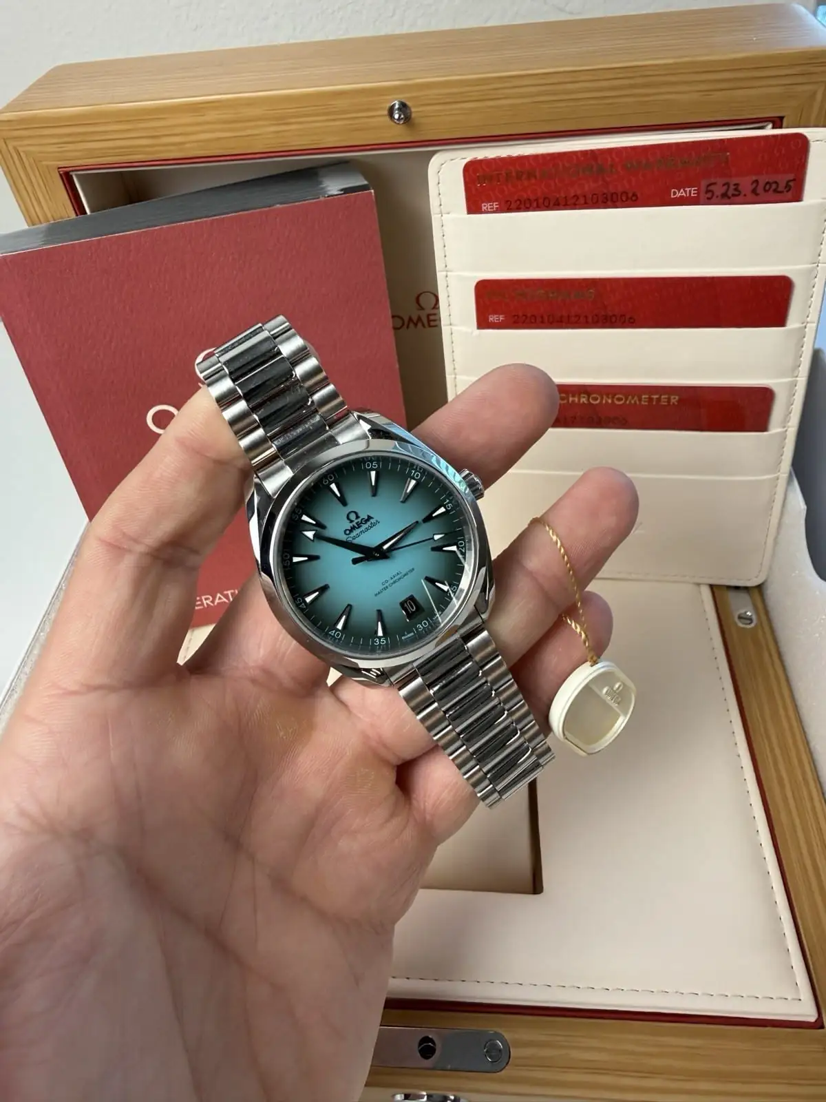 Omega Seamaster Aqua Terra Turquoise 41 mm 220.10.41.21.03.006 2025 – Image 3
