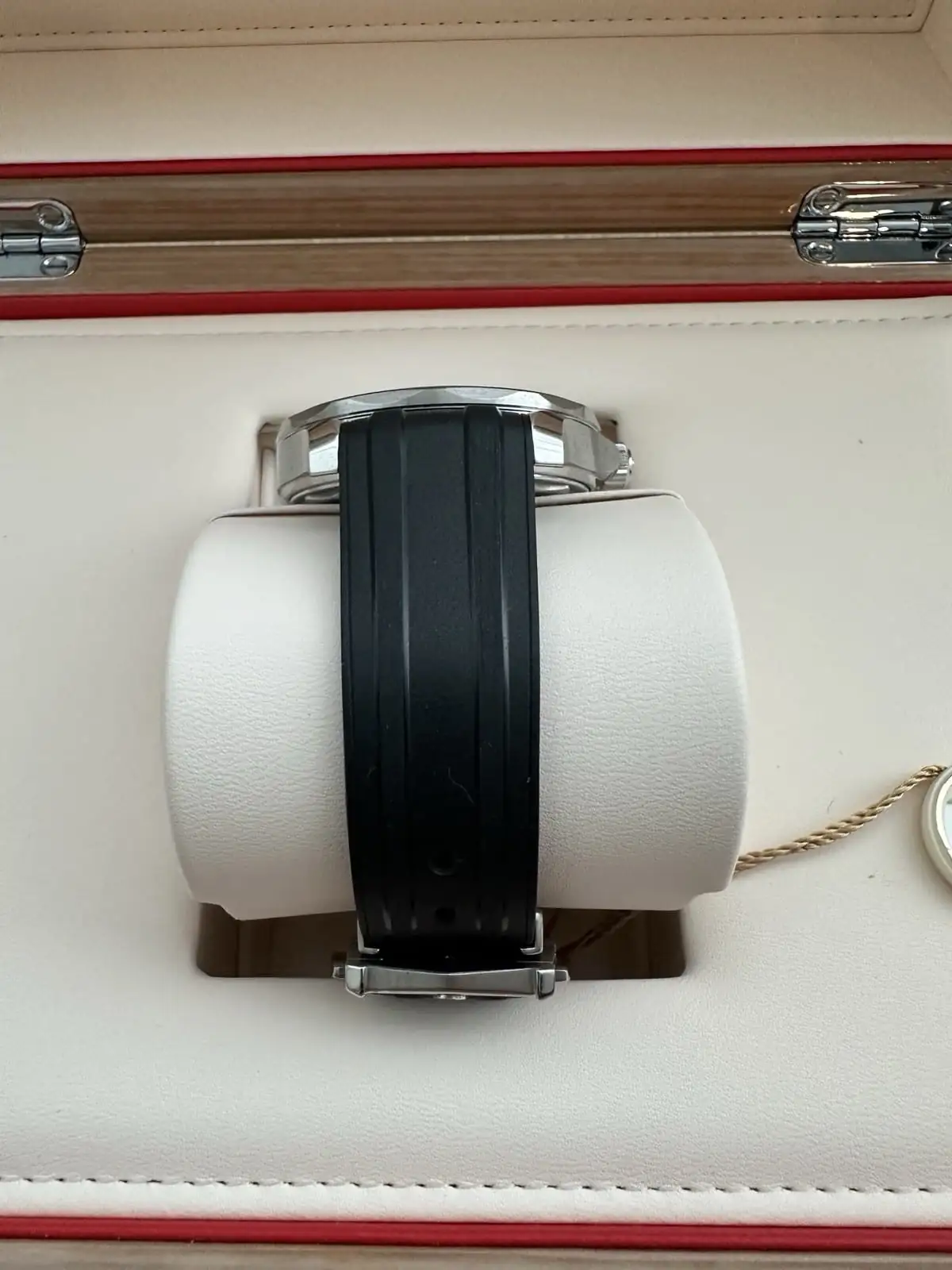 OMEGA Seamaster 300M Blanc 210.32.42.20.04.001 Bracelet déployant d'origine boîte, cartes et étiquette. – Image 17