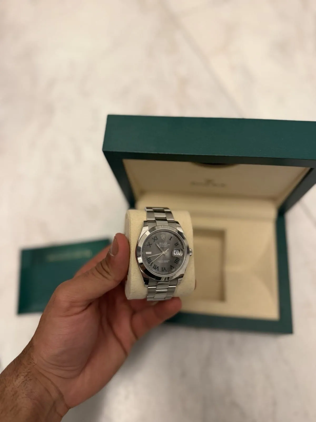 Rolex Datejust 41126300 41 mm Cadran Wimbledon Acier inoxydable - Boîte et papiers 2022 – Image 2