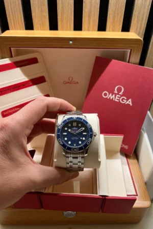 OMEGA Seamaster Diver 300M 42mm Cadran bleu 300m Réf. 210.30.42.20.03.001