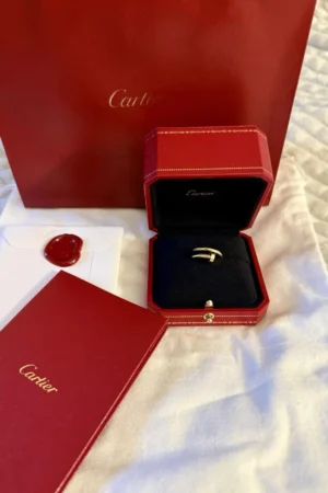 Bague Cartier , JUSTE UN CLOU modèle classique, 100 % authentique. Or jaune, taille 49.
