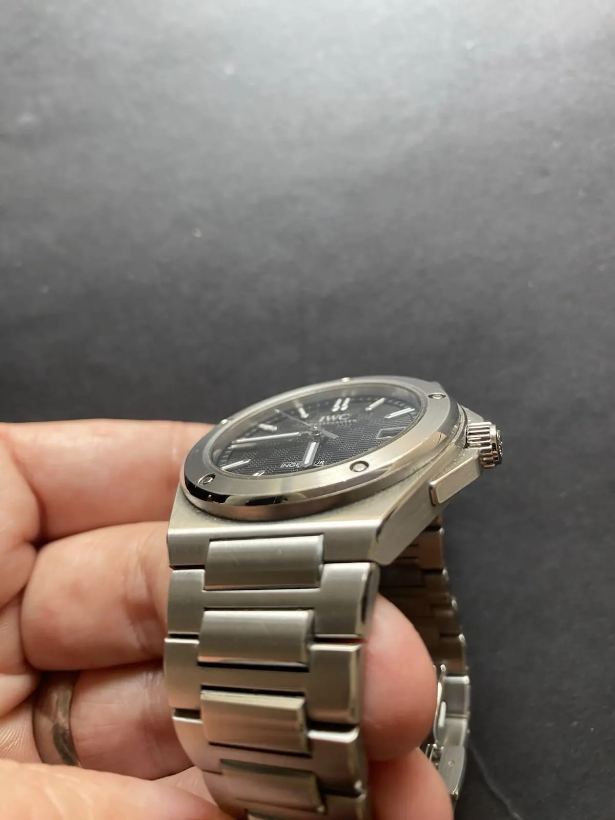 IWC Ingenieur 40 mm Cadran noir avec boîte et papiers – Image 9
