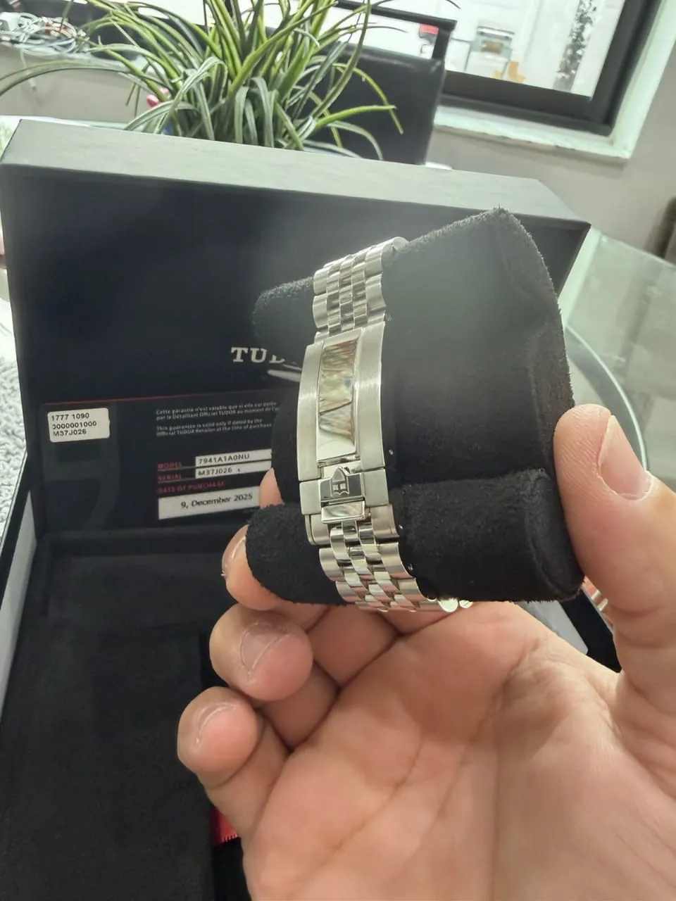 Montre pour homme TUDOR 7941A1A0NU, cadran noir, acier, étanche à 200 m, avec boîte et papiers. – Image 7
